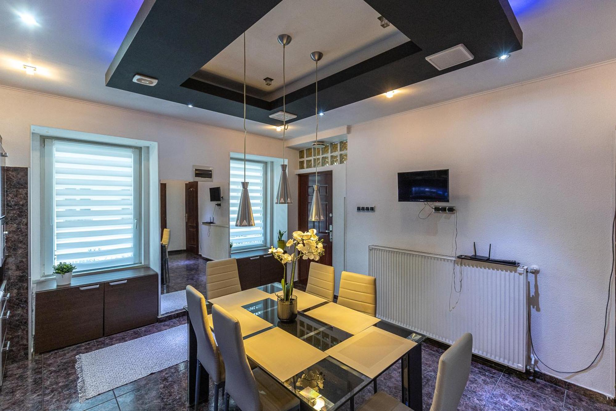 City Vibes Apartment - 3 Bdrms Βουδαπέστη Εξωτερικό φωτογραφία